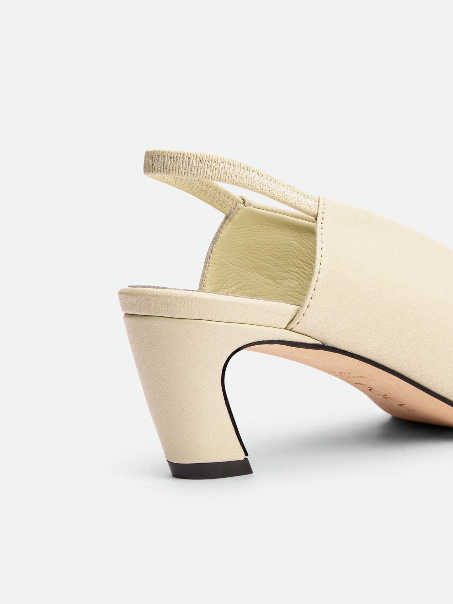 Poeve Elisa Slingbacks