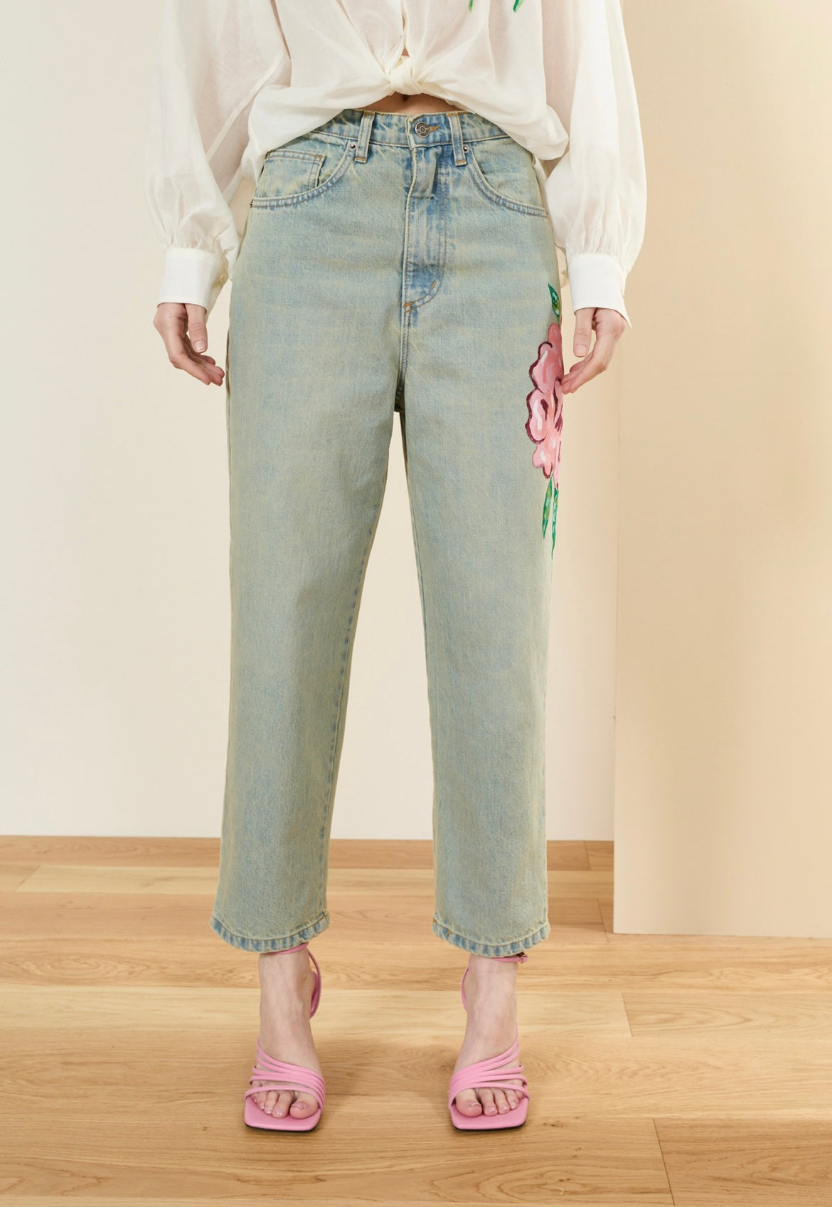 Souvenir Pantalone jeans con fiore dipinto