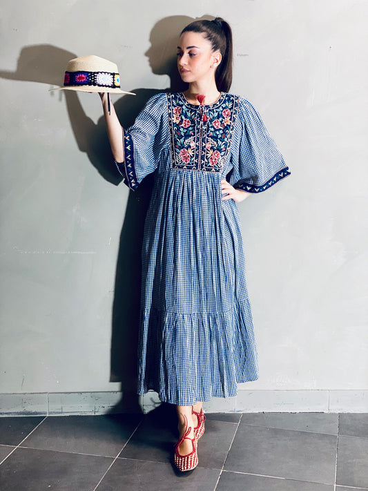 Abito Angusta Maison Hotel