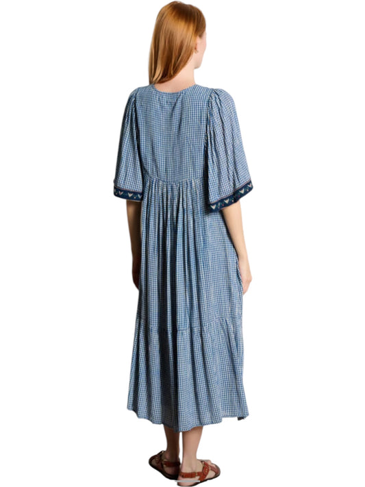 Abito Angusta Maison Hotel