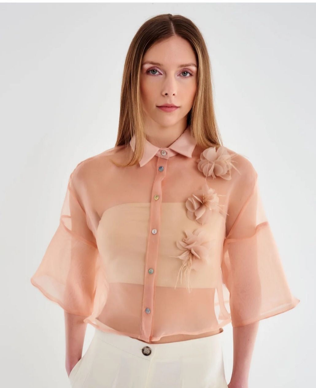 VICOLO Crop Top con applicazioni floreali