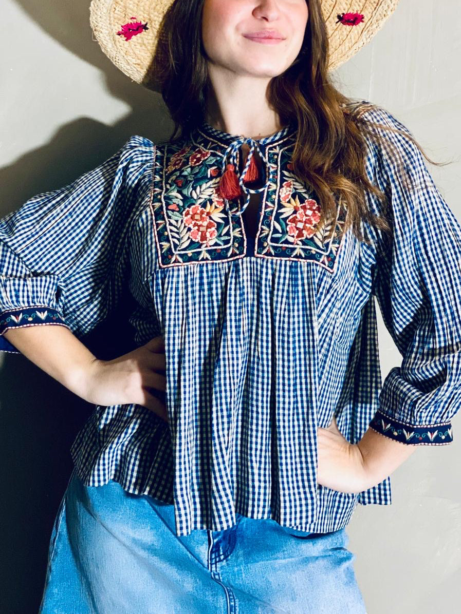 Blusa ricami Maison Hotel