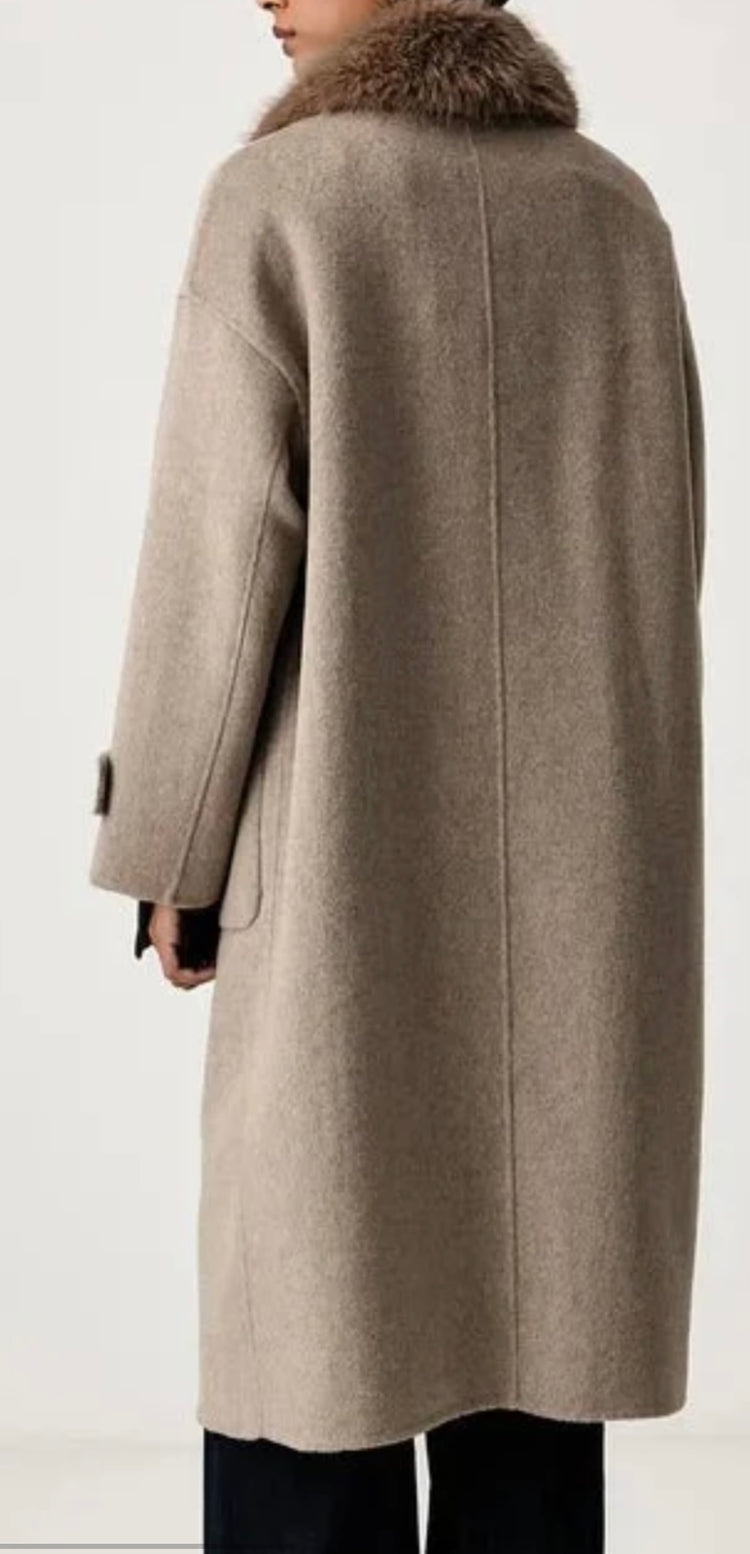 Vicolo - HAND MADE - Cappotto doppiopetto pelliccia rimovibile.